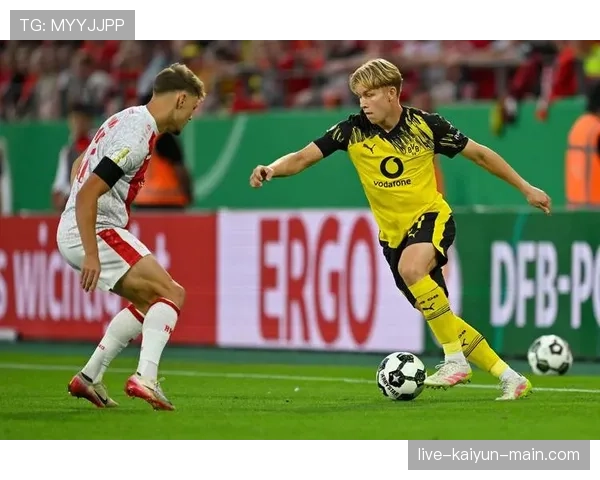 多特蒙德中场控制问题显现，当前阶段对球队高强度比赛表现形成制约